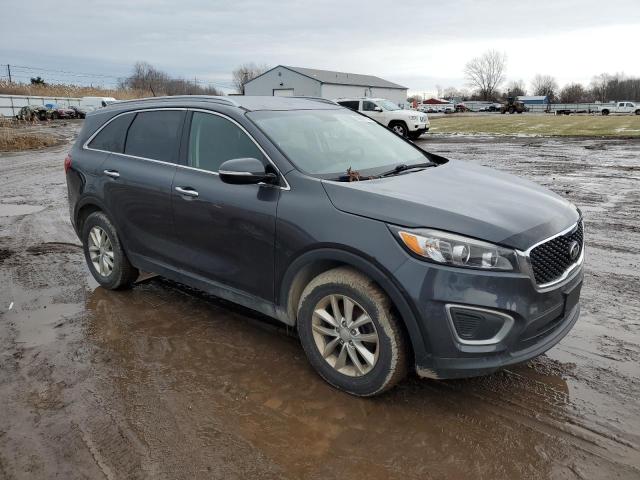 VIN 5XYPG4A32GG122230 2016 KIA SORENTO no.4