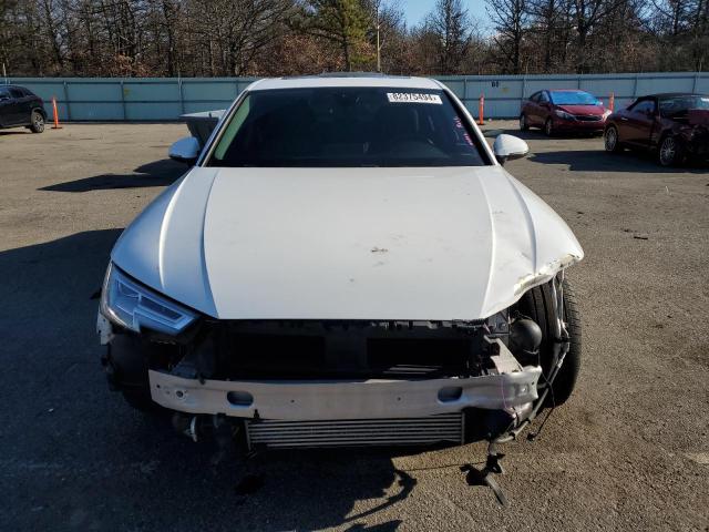 2019 AUDI A4 WAUENAF4XKA003683