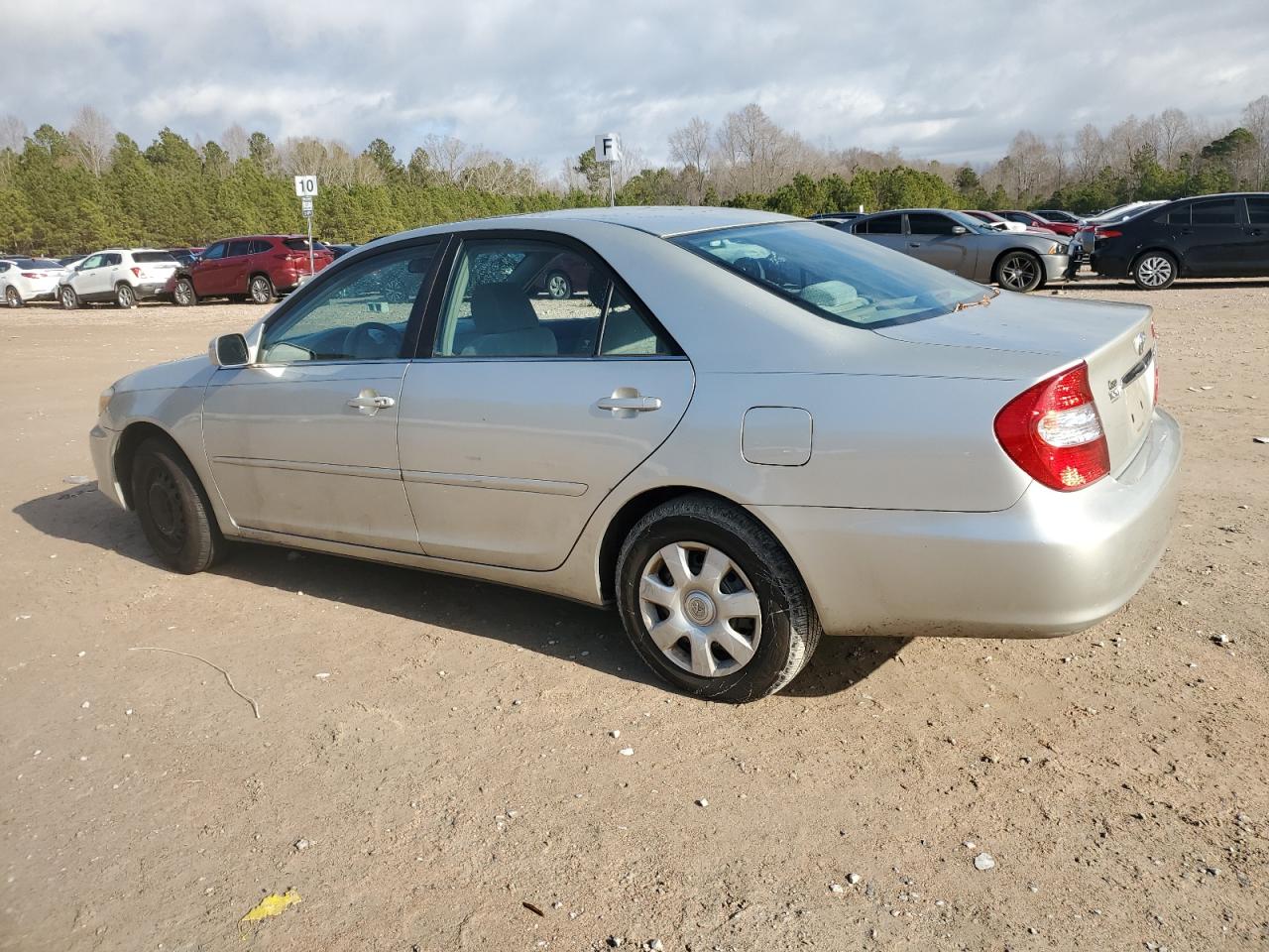 Lot #3033085006 2002 TOYOTA CAMRY LE