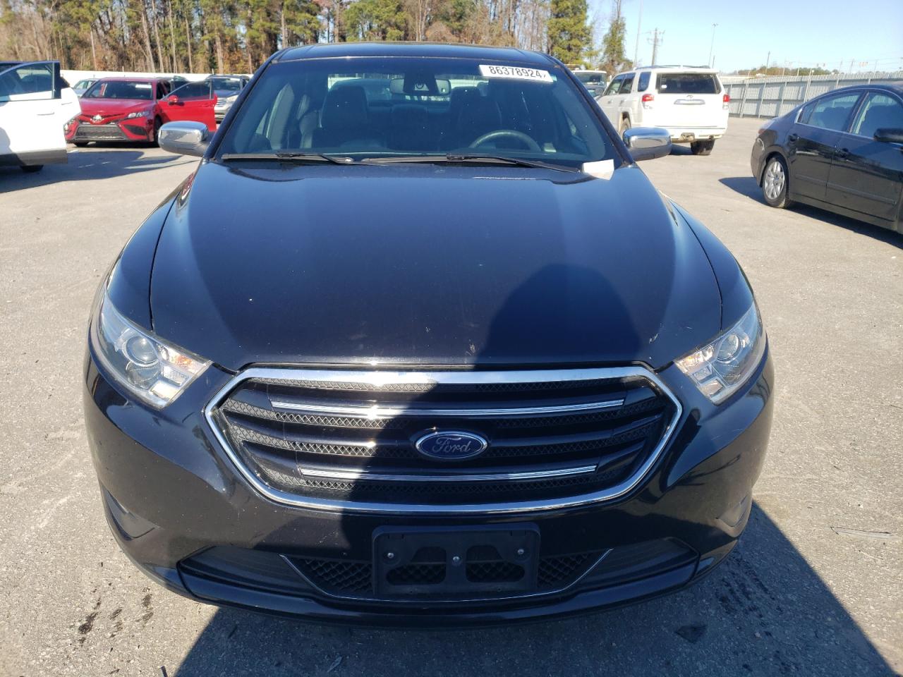 Lot #3034525765 2019 FORD TAURUS LIM