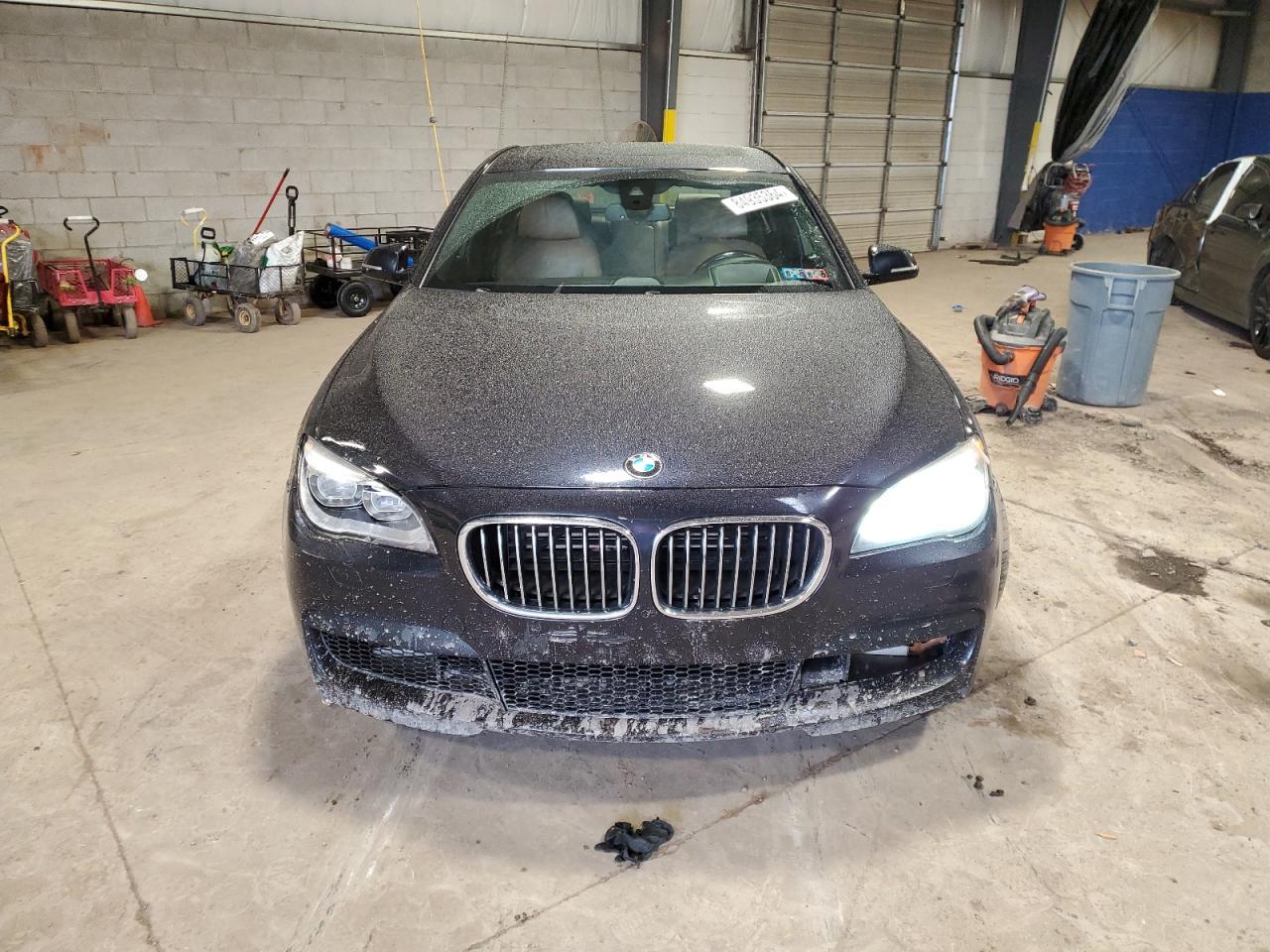 Lot #3030756157 2014 BMW 750 XI