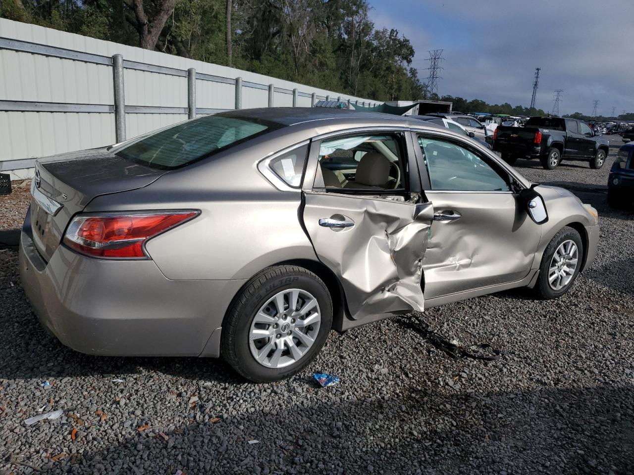 Lot #3030645104 2015 NISSAN ALTIMA 2.5