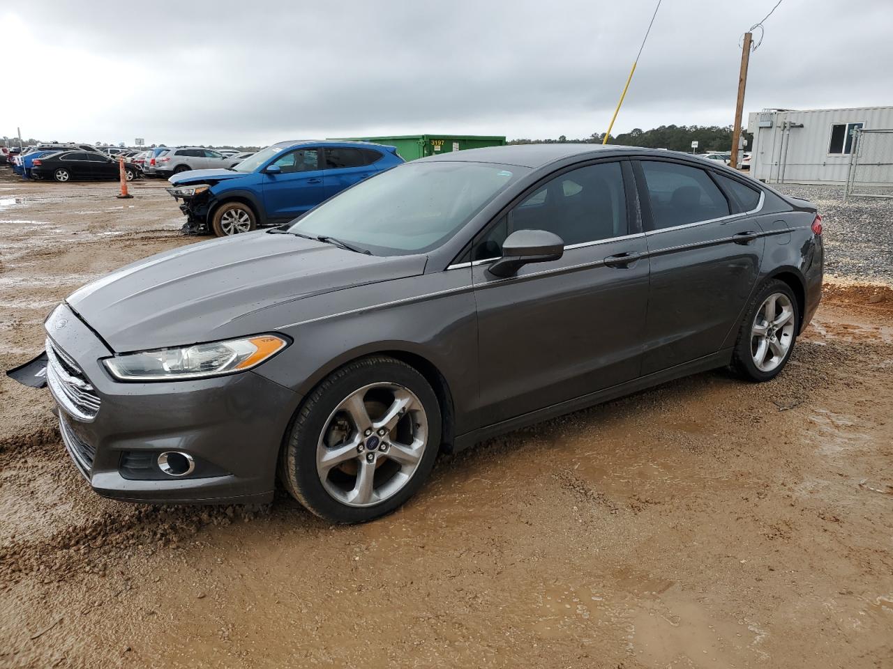  Salvage Ford Fusion