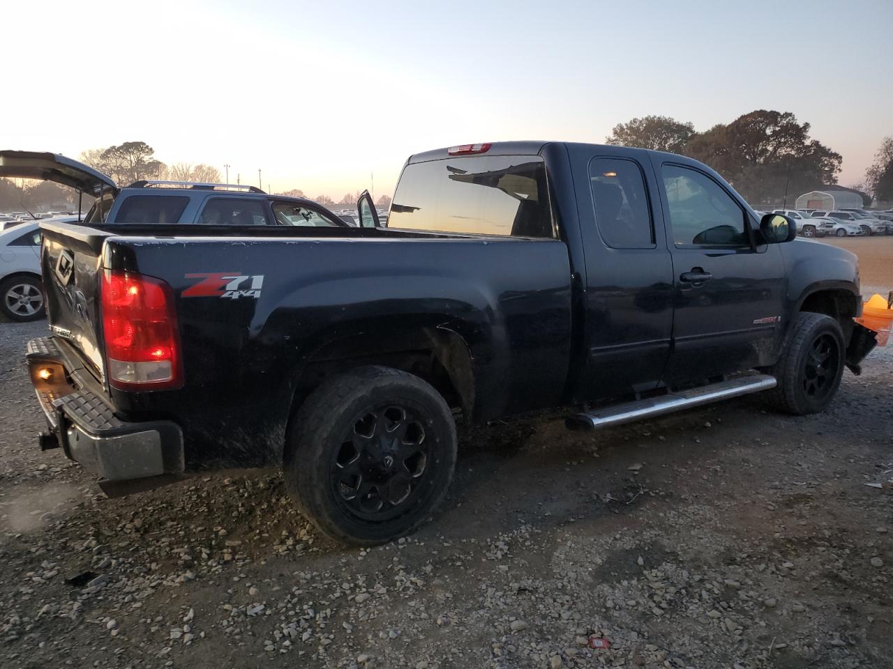 Lot #3028542945 2007 GMC SIERRA