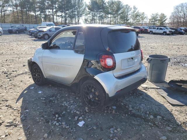 VIN WMEFJ5DA0GK067950 2016 SMART FORTWO no.2