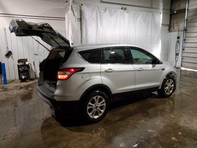 2017 FORD ESCAPE SE - 1FMCU9GD4HUC16271