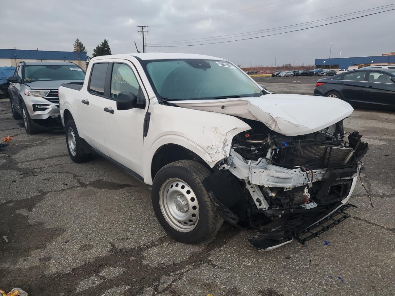 Lot #3034534740 2023 FORD MAVERICK X