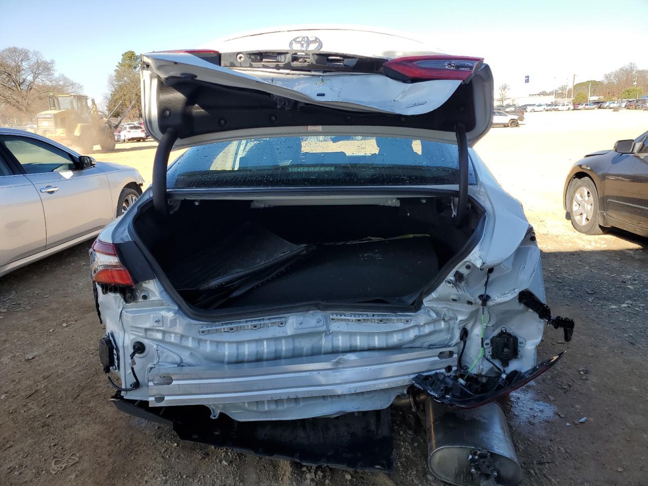 TOYOTA CAMRY SE NIGHT SHADE