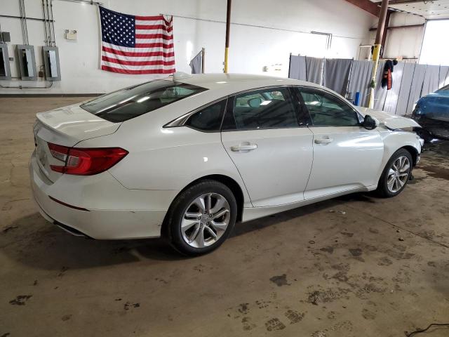 VIN 1HGCV1F1XJA261461 2018 HONDA ACCORD no.3