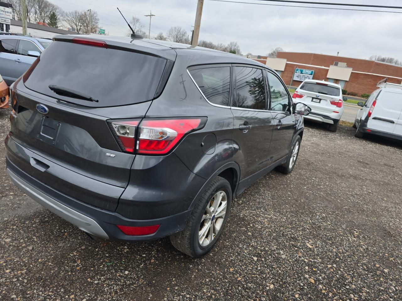 Lot #3029351711 2017 FORD ESCAPE SE