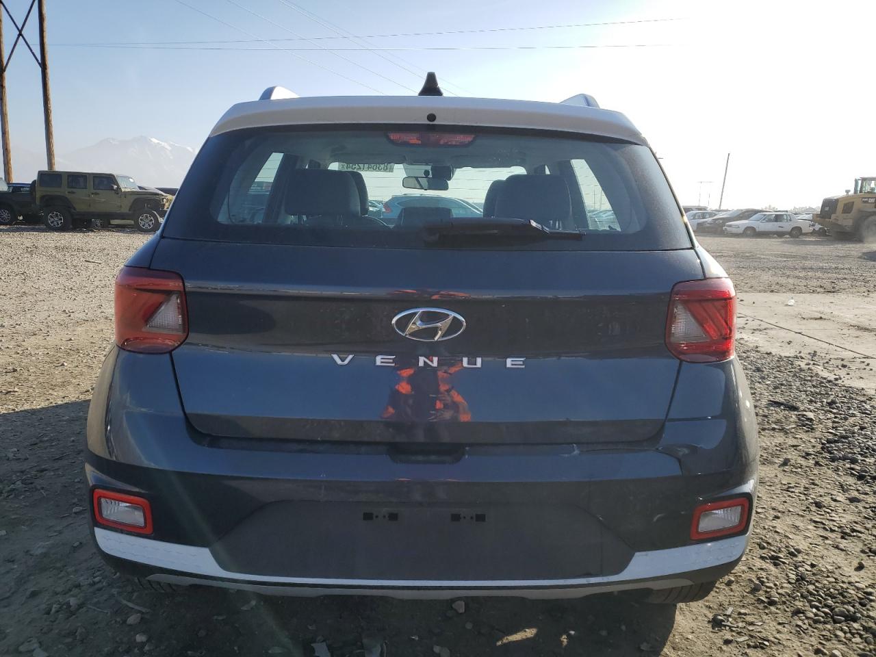 Lot #3046112313 2021 HYUNDAI VENUE SEL