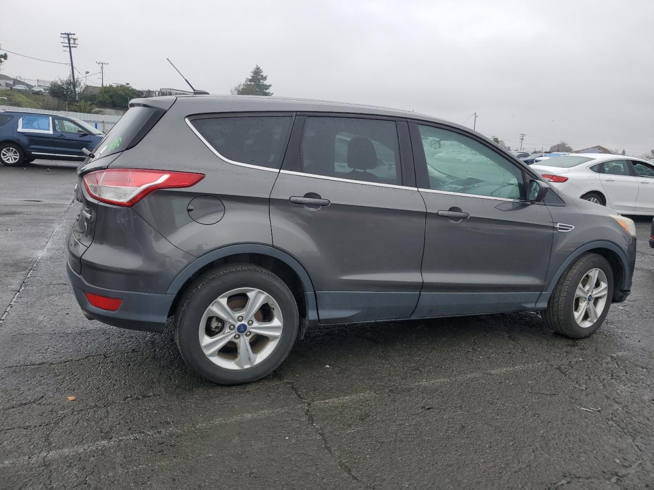 Lot #3033210815 2015 FORD ESCAPE SE