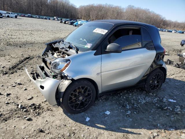 VIN WMEFJ5DA0GK067950 2016 SMART FORTWO no.1