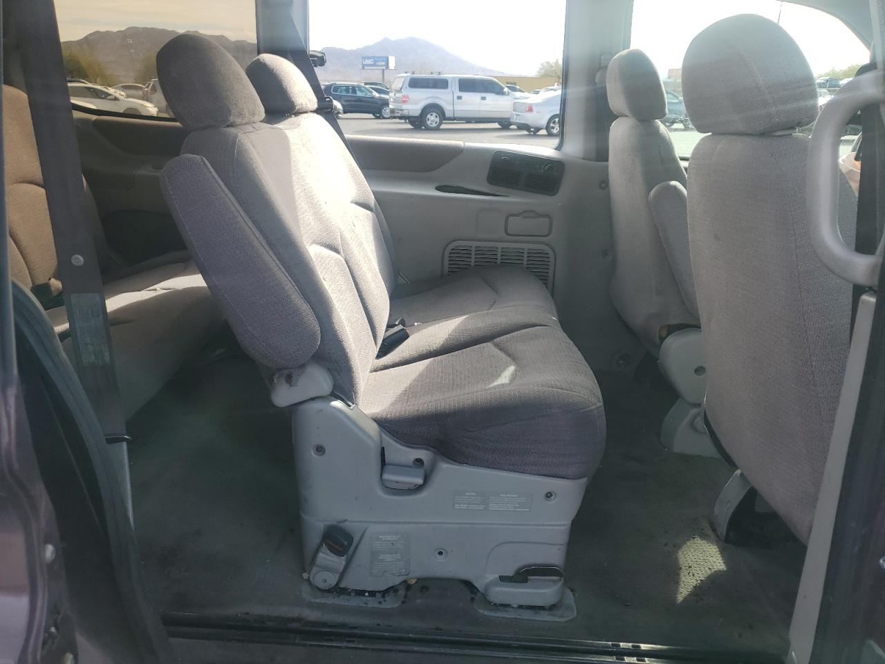 Lot #3027098777 1997 NISSAN QUEST XE