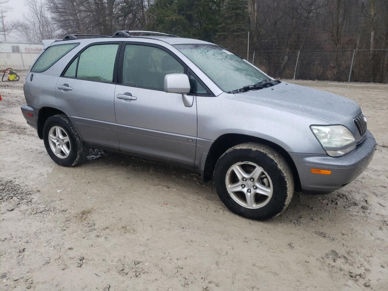 Lot #3028351804 2001 LEXUS RX 300