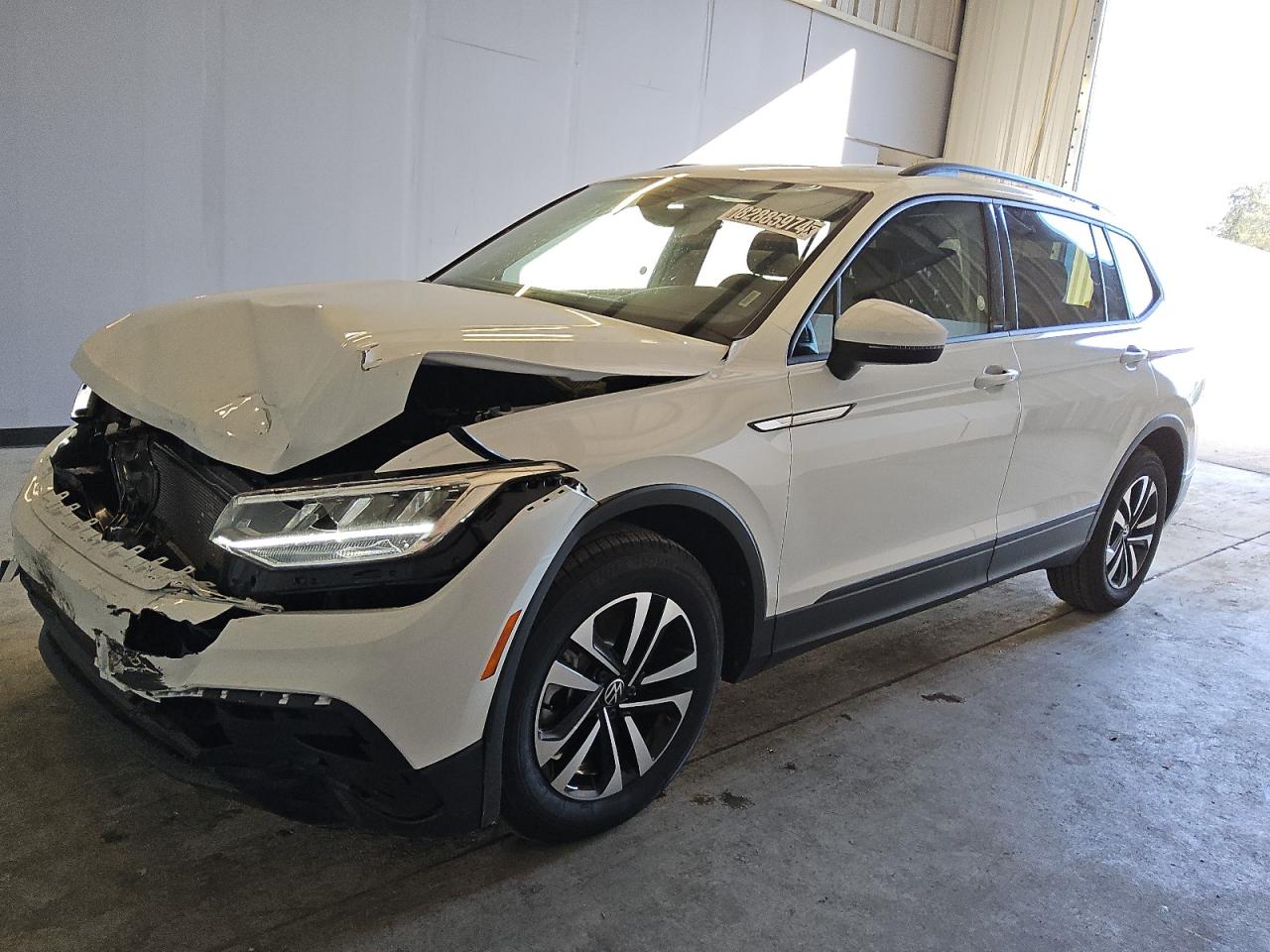  Salvage Volkswagen Tiguan