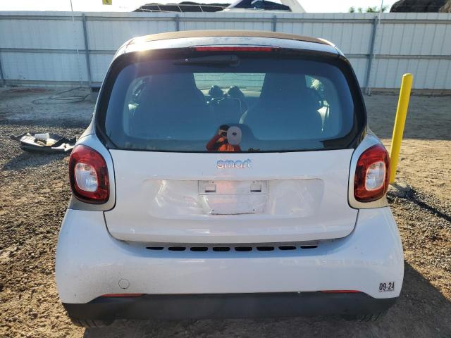 VIN WMEFJ5DA6HK219988 2017 SMART FORTWO no.6