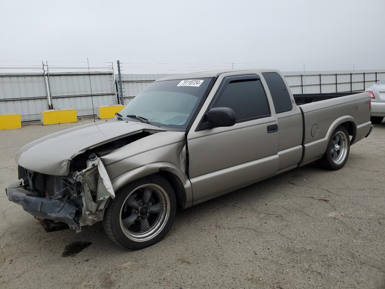 Lot #3030386505 2001 GMC SONOMA