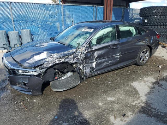 VIN 1HGCV1F57JA010299 2018 HONDA ACCORD no.1