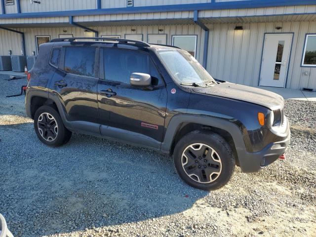 VIN ZACCJBCT8GPC99611 2016 JEEP RENEGADE no.4