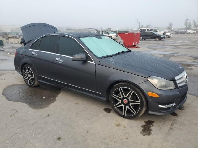 VIN WDDGF4HB2DR277878 2013 MERCEDES-BENZ C-CLASS no.4