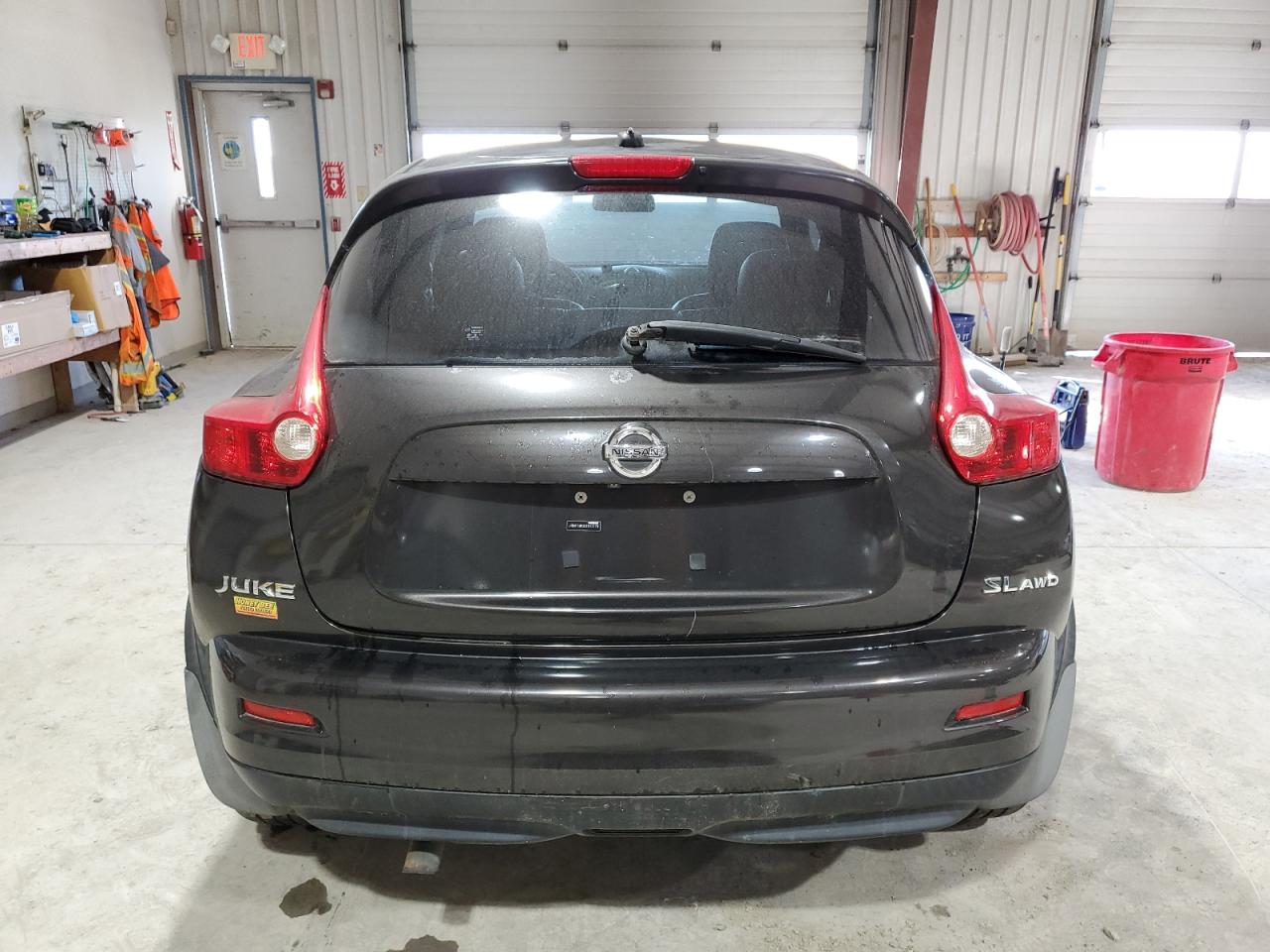 Lot #3033100001 2011 NISSAN JUKE S