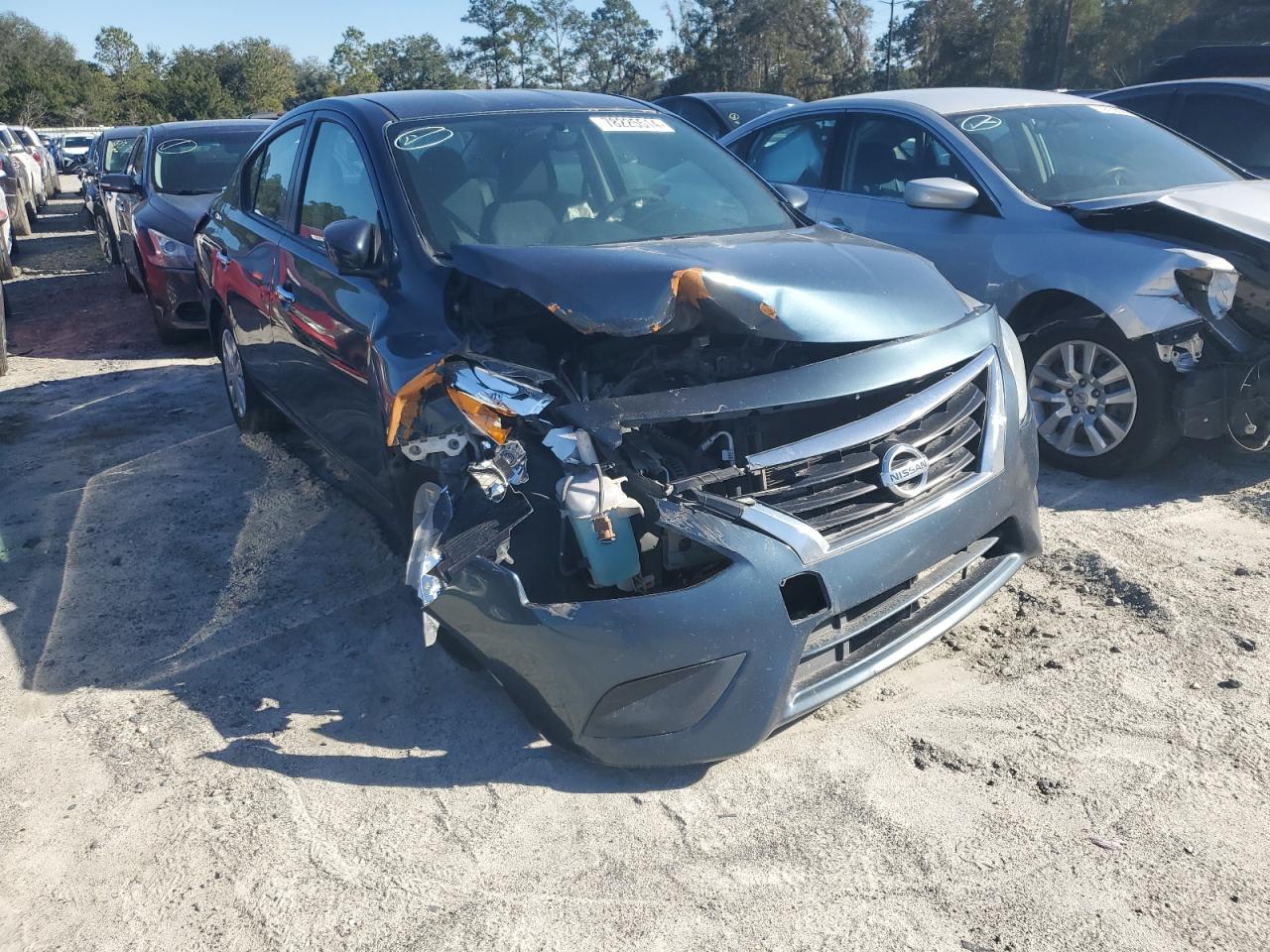 Lot #3028334816 2016 NISSAN VERSA S