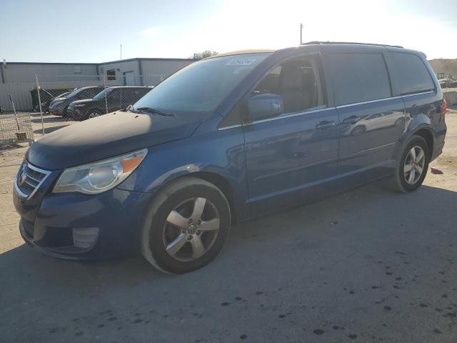 VOLKSWAGEN ROUTAN SE 2011 blue  flexible fuel 2V4RW3DG3BR645786 photo #1