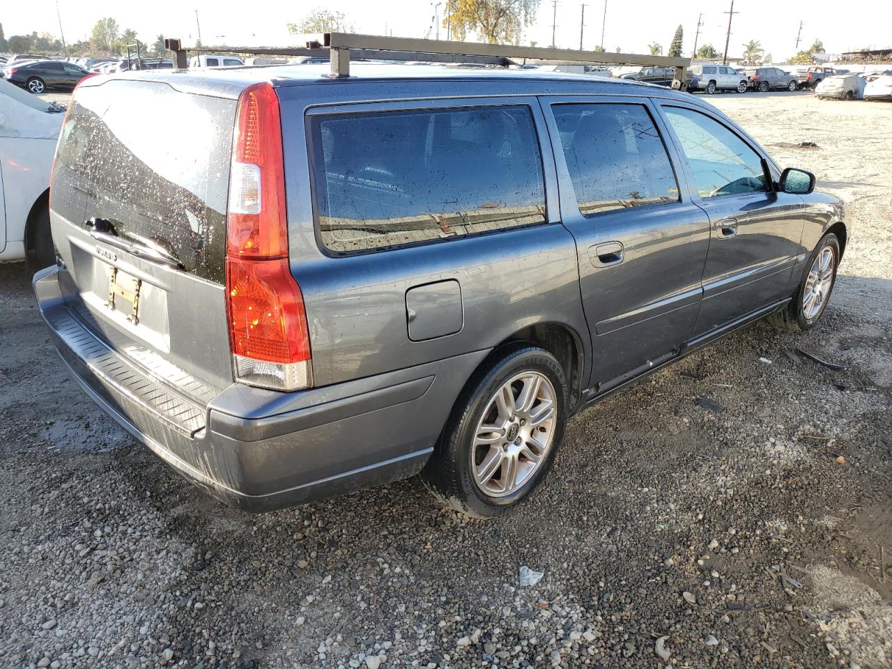 Lot #3051291643 2006 VOLVO V70