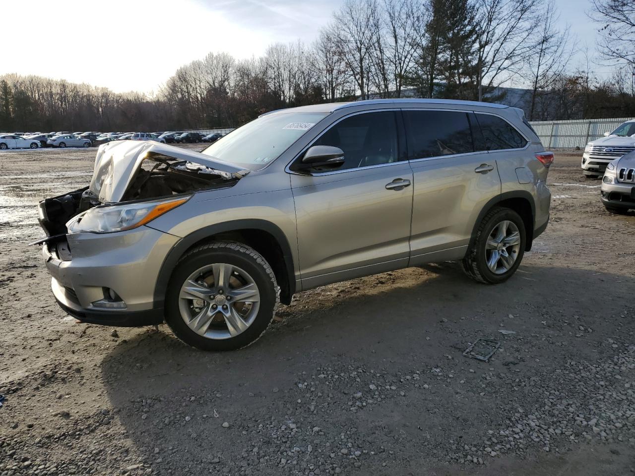 TOYOTA HIGHLANDER LIMITED