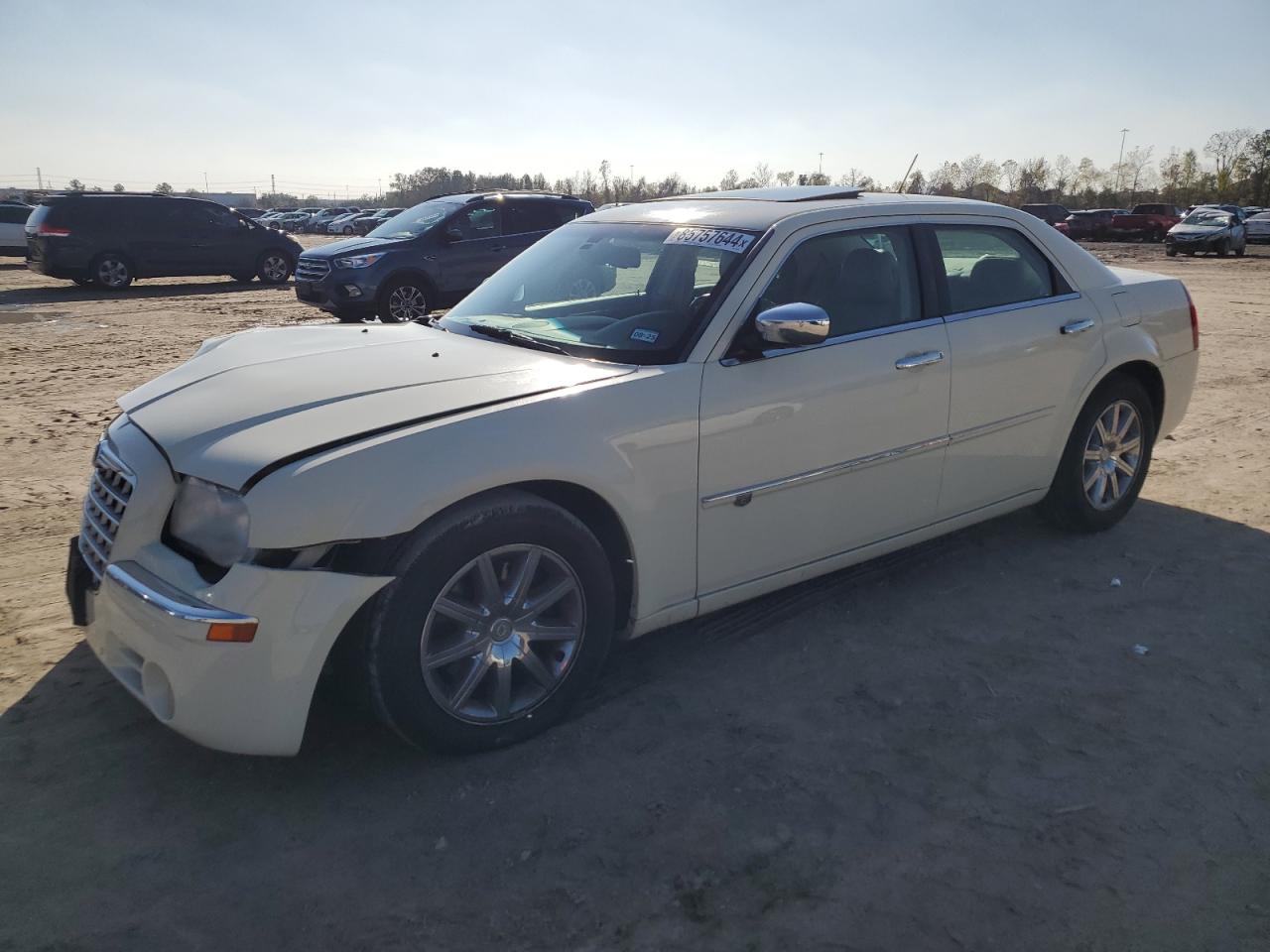  Salvage Chrysler 300