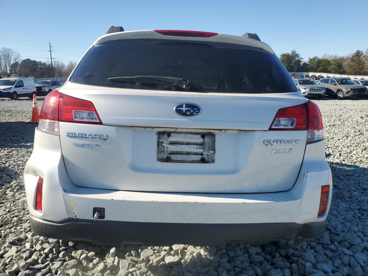 Lot #3034388080 2012 SUBARU OUTBACK 2.