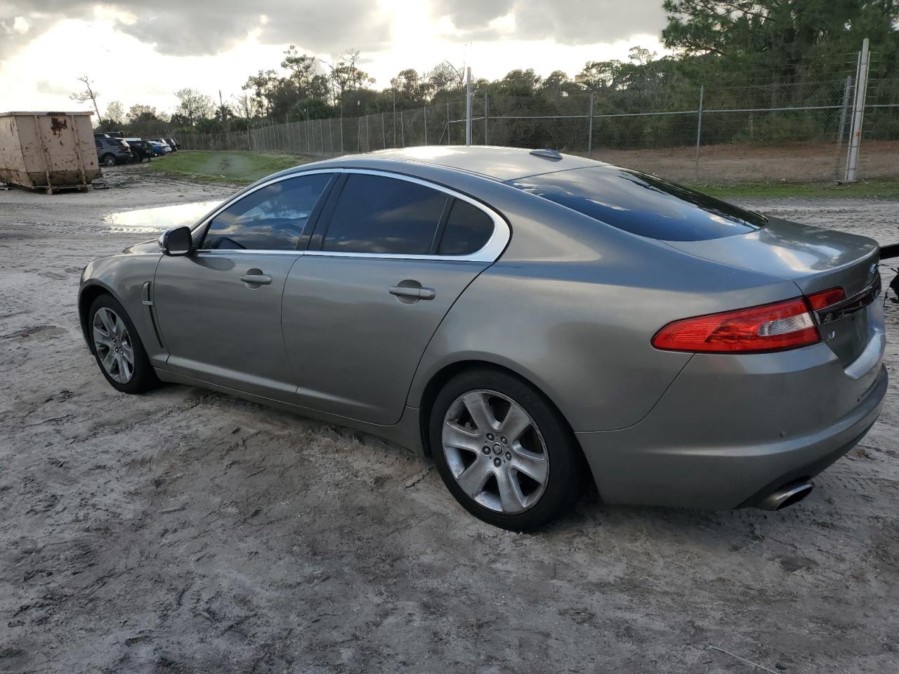 Lot #3041824411 2011 JAGUAR XF