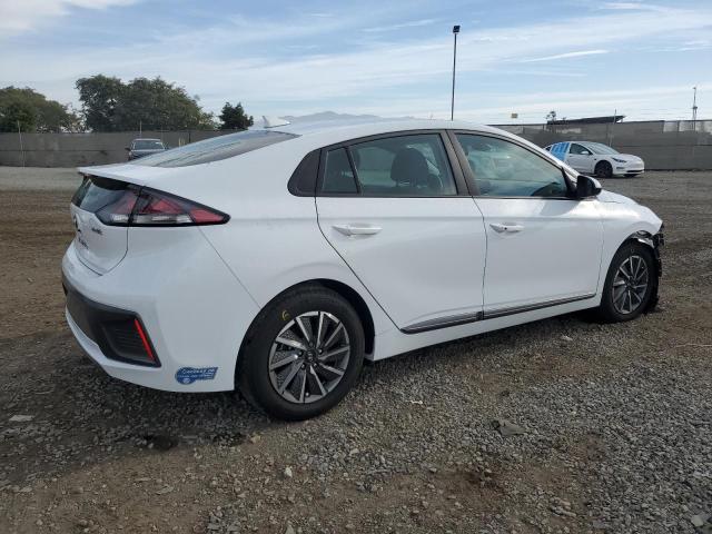 HYUNDAI IONIQ SE 2021 white  electric KMHC75LJ8MU081964 photo #4