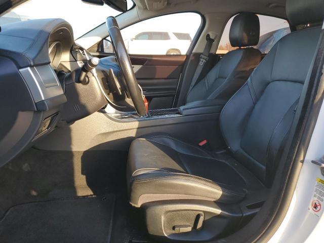 2017 JAGUAR XF SAJBR4BVXHCY33167