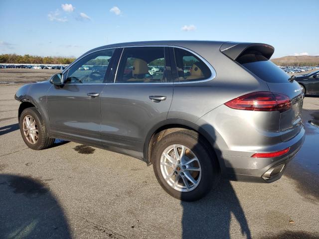 VIN WP1AA2A23GKA12329 2016 PORSCHE CAYENNE no.2