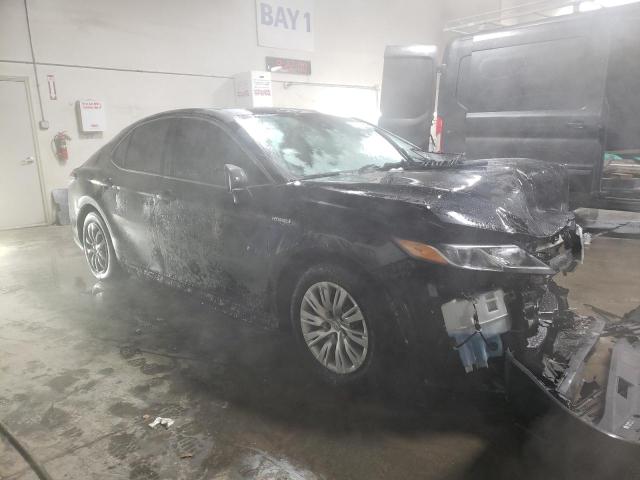 2021 TOYOTA CAMRY LE - 4T1C31AK8MU563673