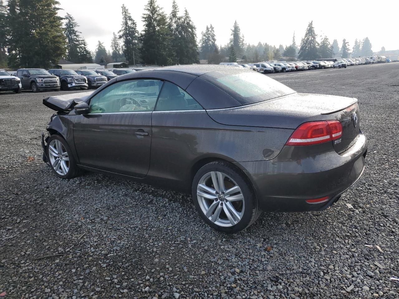 Lot #3044645256 2012 VOLKSWAGEN EOS LUX