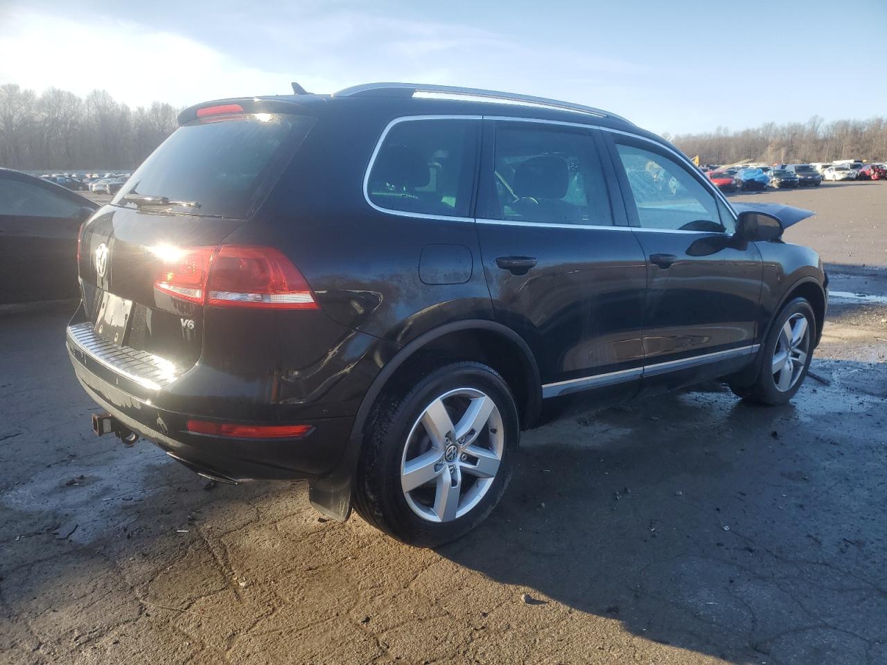 Lot #3041767446 2012 VOLKSWAGEN TOUAREG V6