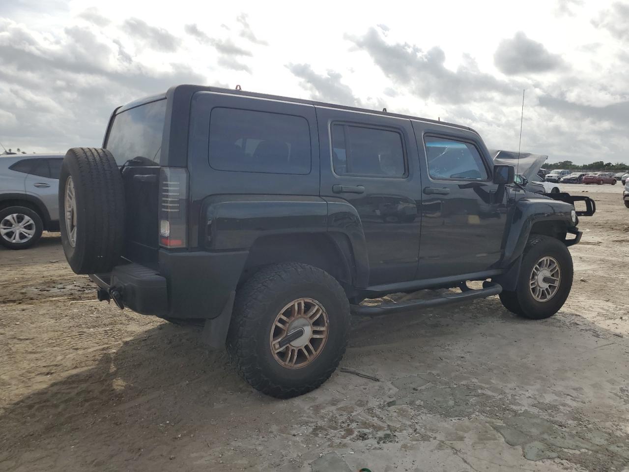 Lot #3034386079 2006 HUMMER H3