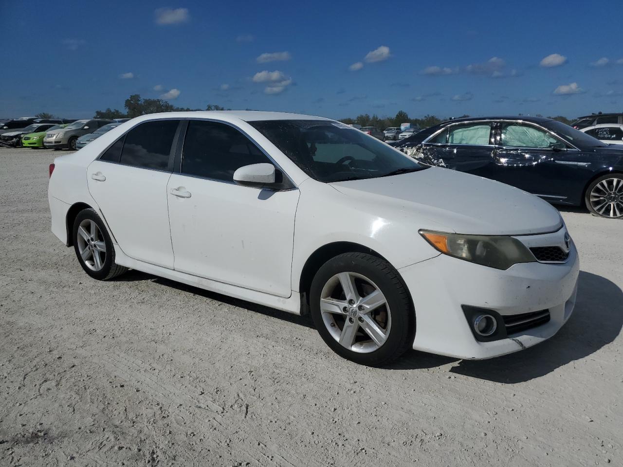 Lot #3036901631 2014 TOYOTA CAMRY L