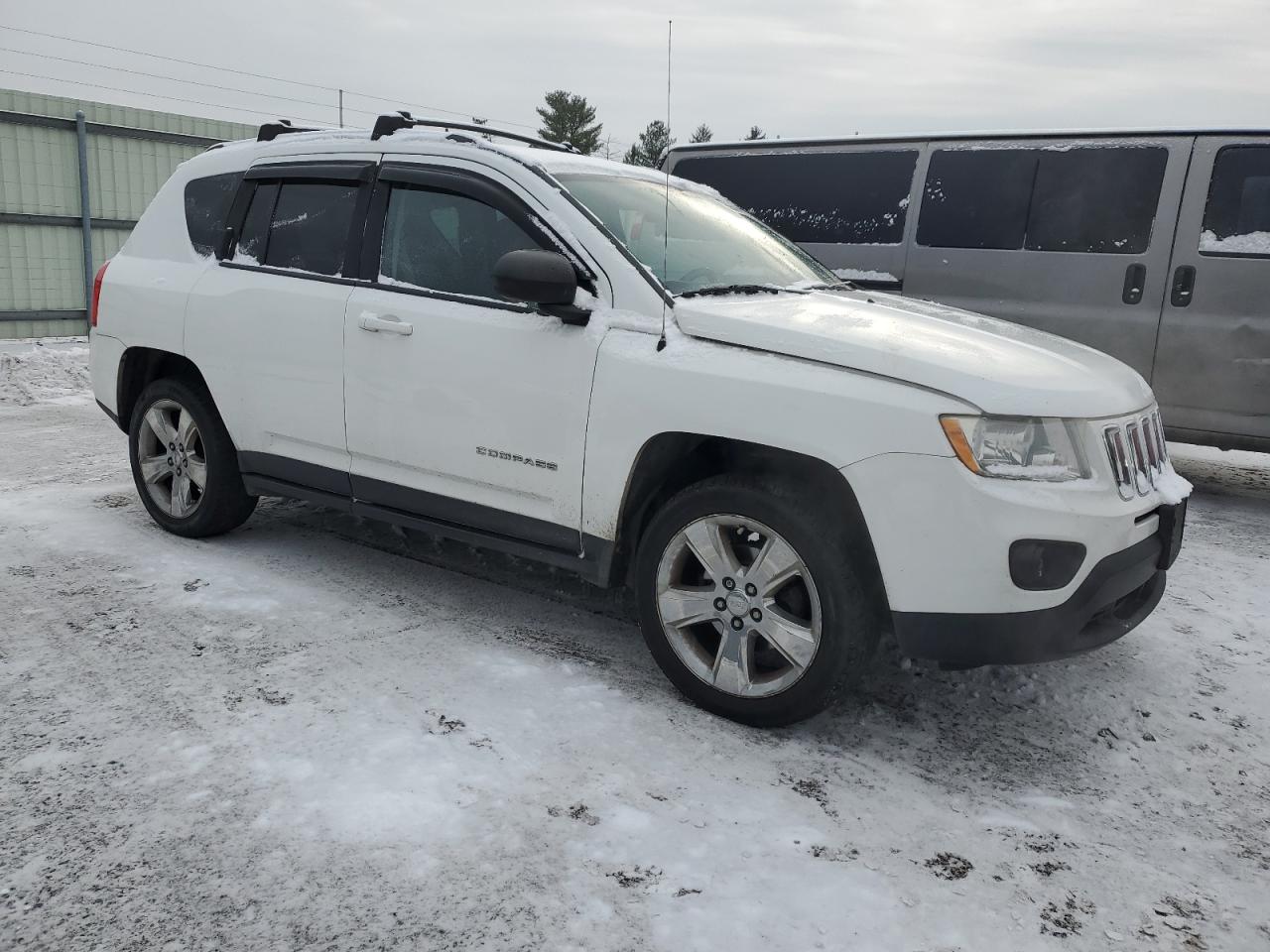 Lot #3034282125 2013 JEEP COMPASS LI