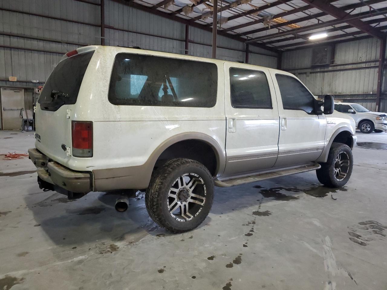 Lot #3025837302 2003 FORD EXCURSION