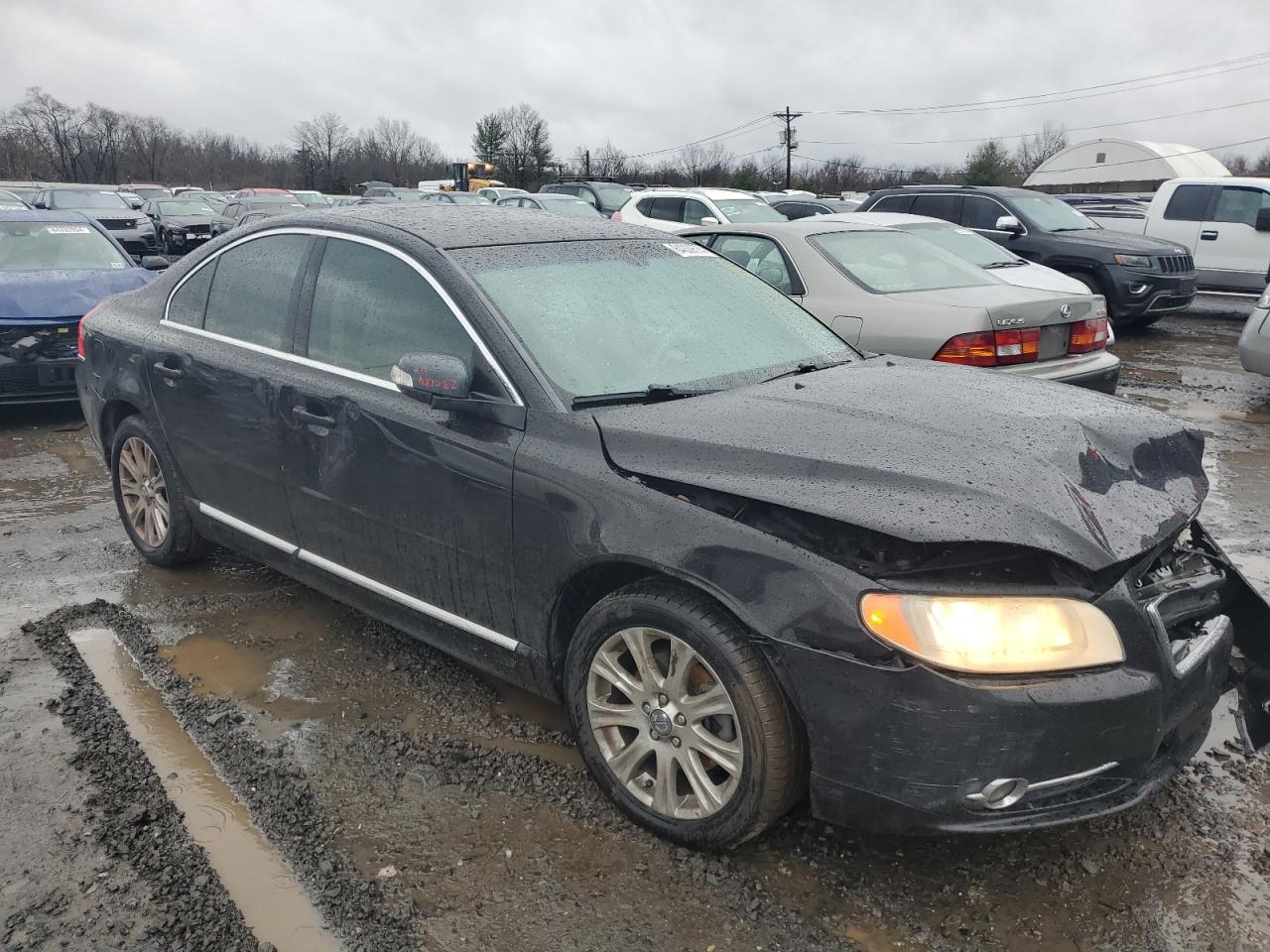 Lot #3027074807 2010 VOLVO S80 3.2