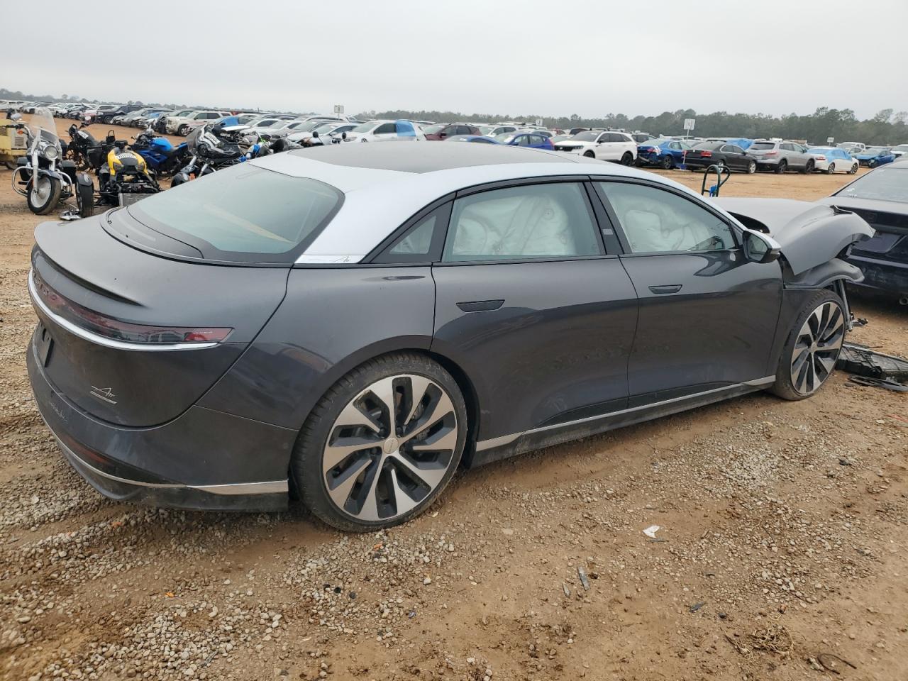 LUCID AIR GRAND TOURING
