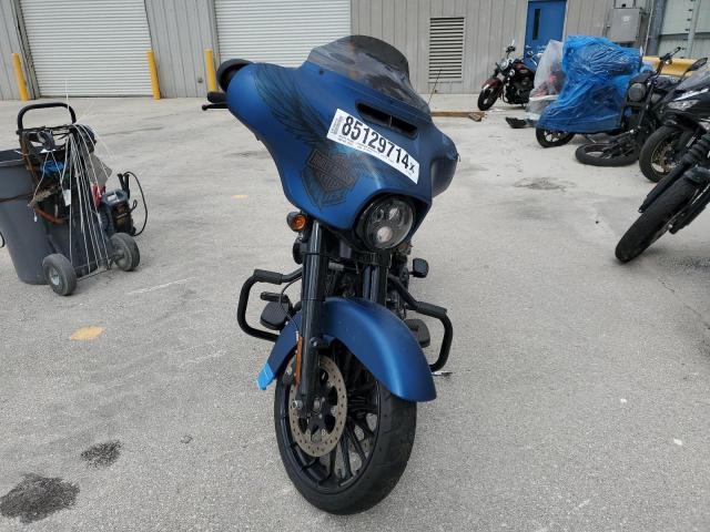 2018 HARLEY-DAVIDSON FLHXS 115T 1HD1KYC19JB631285