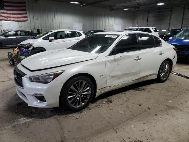 INFINITI Q50 LUXE