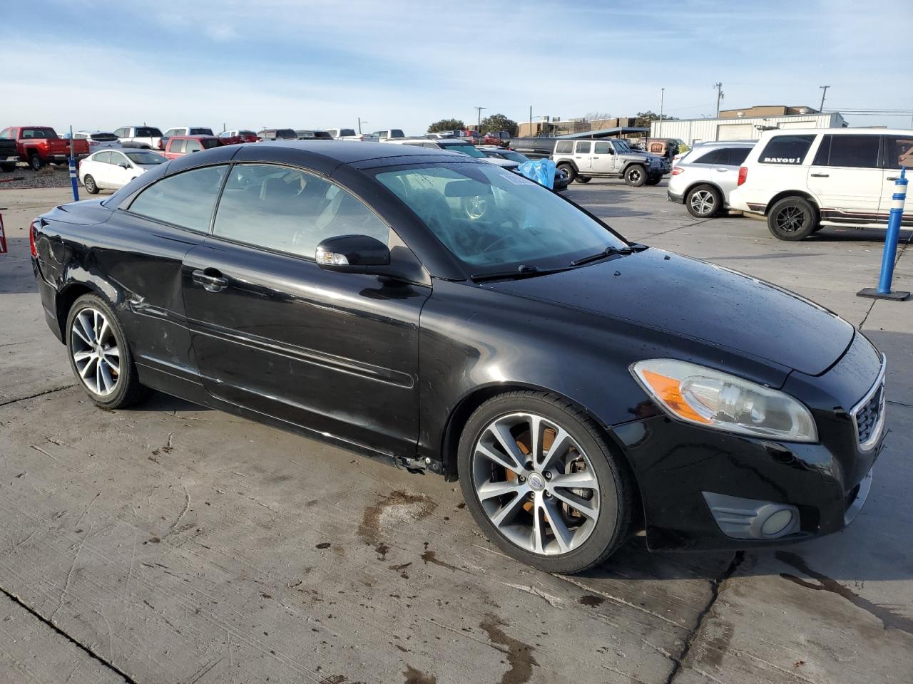 Lot #3040703751 2011 VOLVO C70 T5