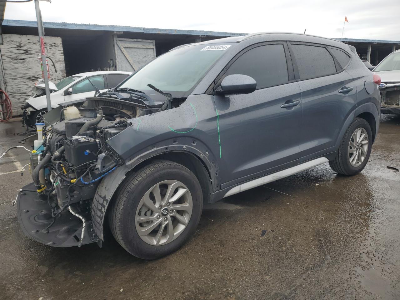  Salvage Hyundai TUCSON