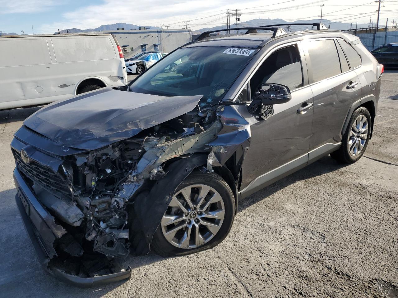  Salvage Toyota RAV4